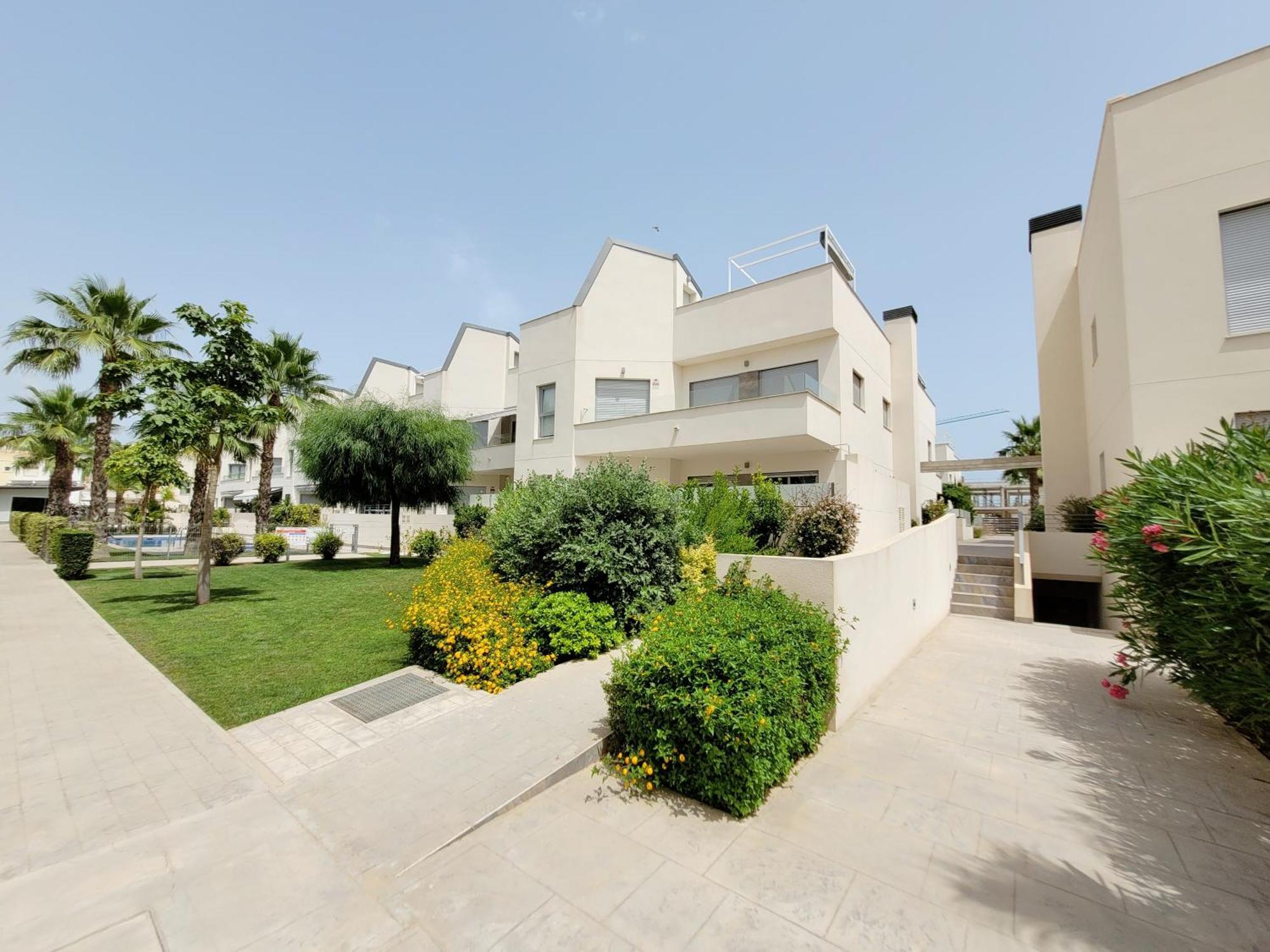 شقة Pmt01 - Modern, Luxury With Heated Pool تورّيفيِخا المظهر الخارجي الصورة